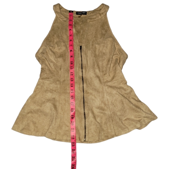 Fashion Nova Tan Peplum Top - Picture 8 of 9